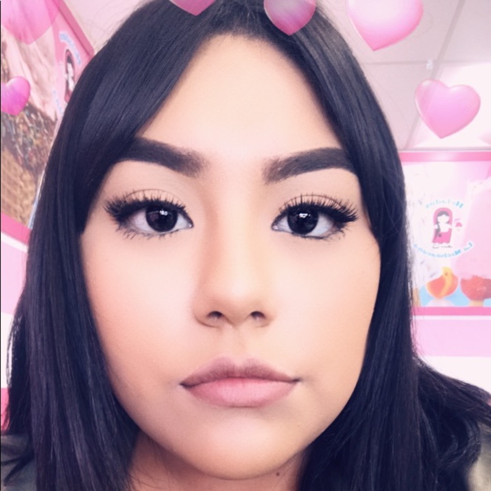 Meet your Posher, Isabel